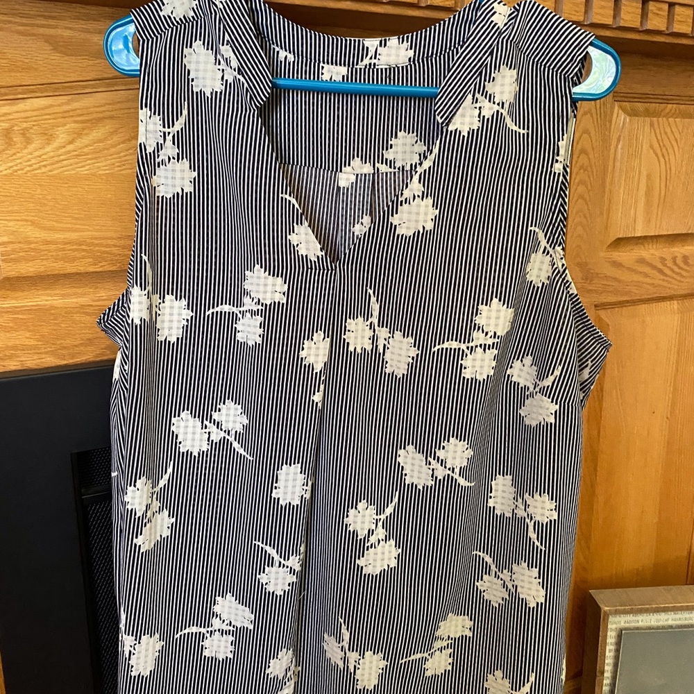 Sleeveless Blouse